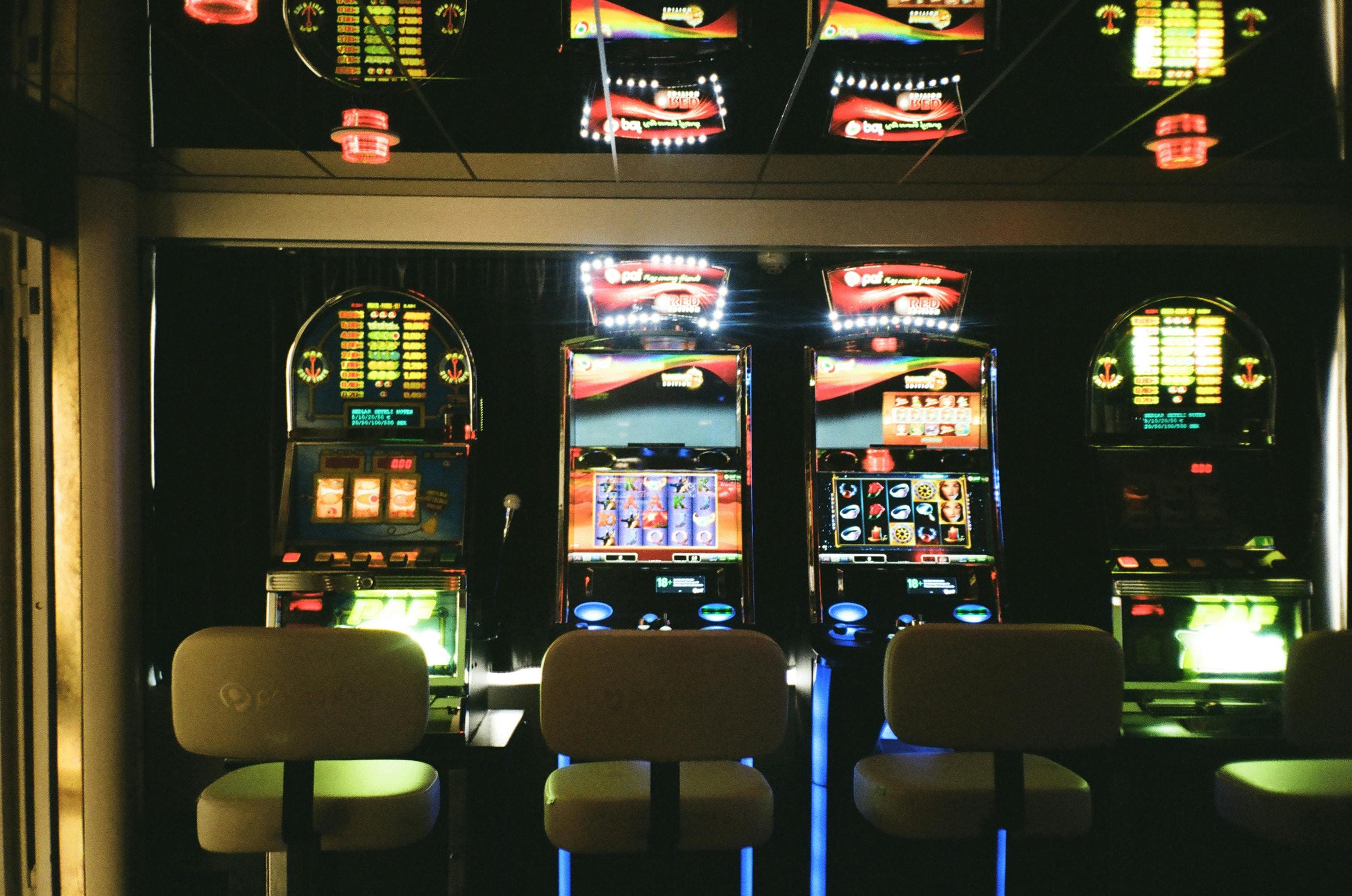 Major Changes Drafted for UK Land-Based Casinos Regarding Machines and Premises Plans - Corporate iGaming news
