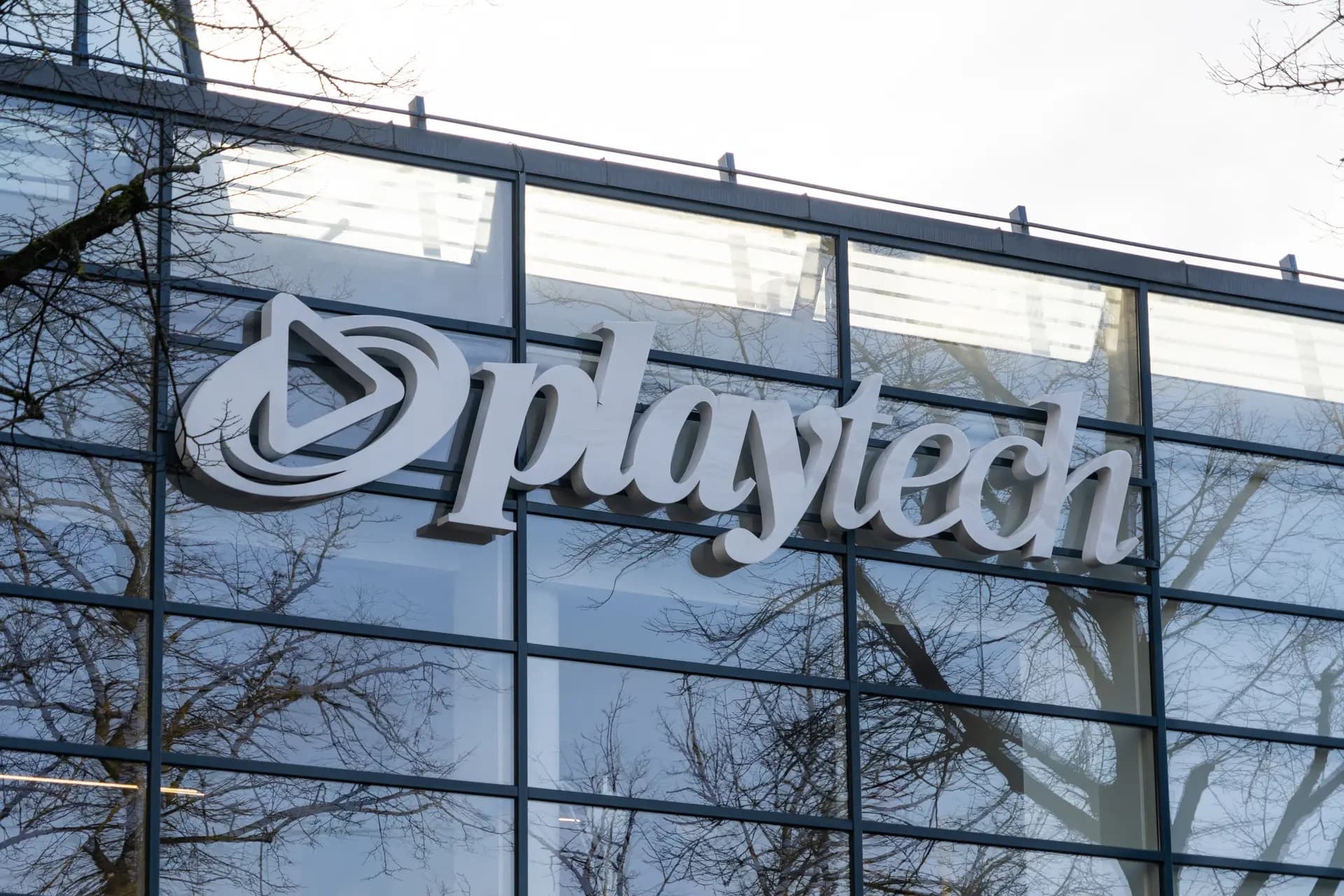 Playtech Unmasked as Client Behind Evolution Hit Report - Corporate iGaming news