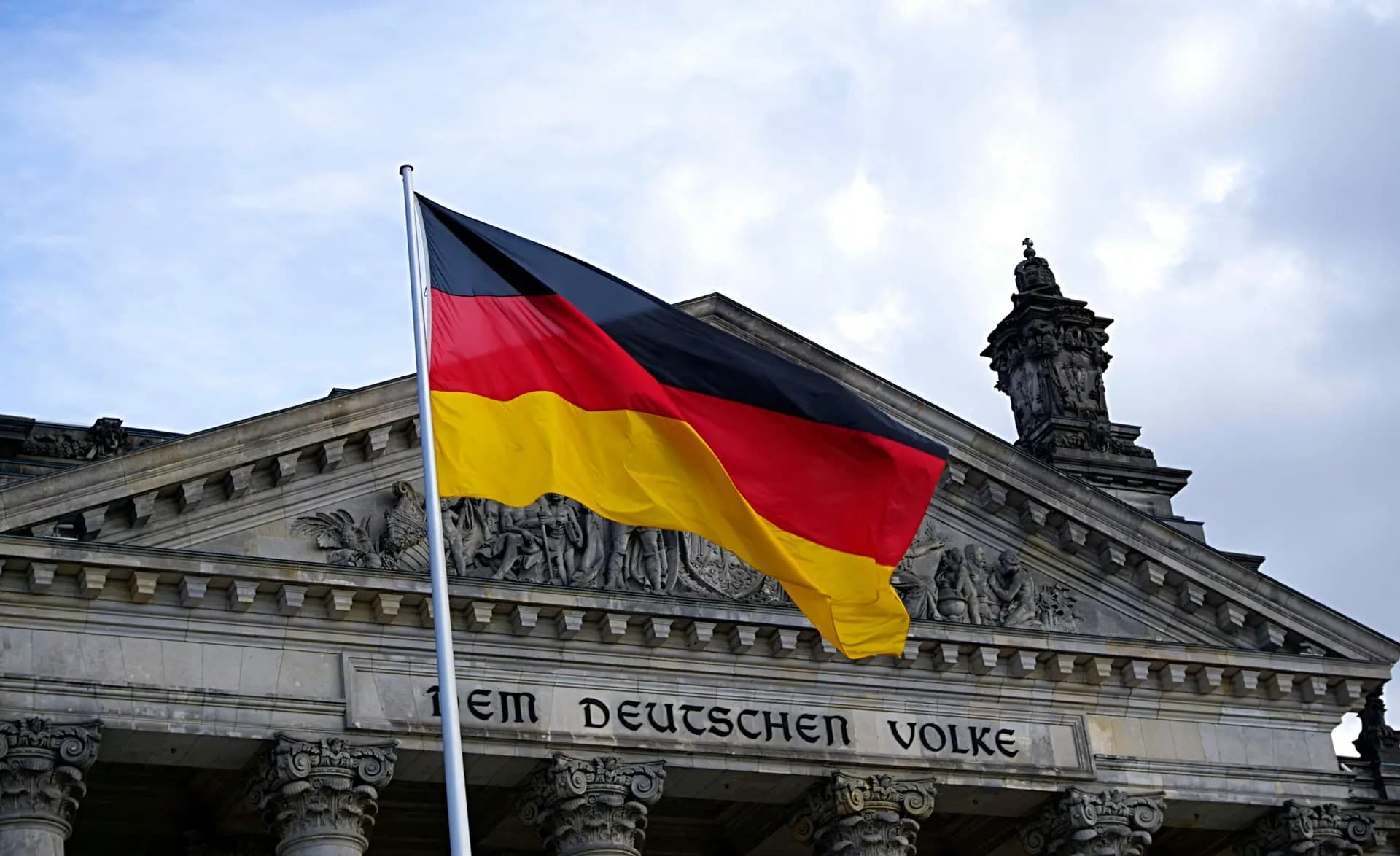 Playtech Sells German B2C Business HappyBet to NetX Betting - Corporate iGaming news