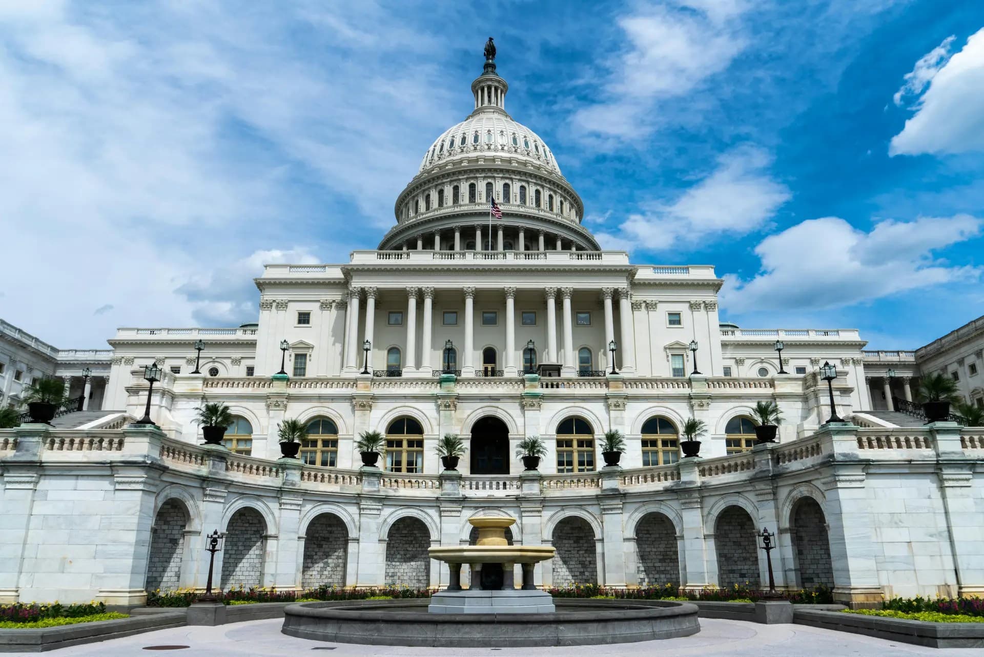 Washington D.C. Pushes to Legalise Poker and Blackjack with New Gambling Bill - Regulatory iGaming news